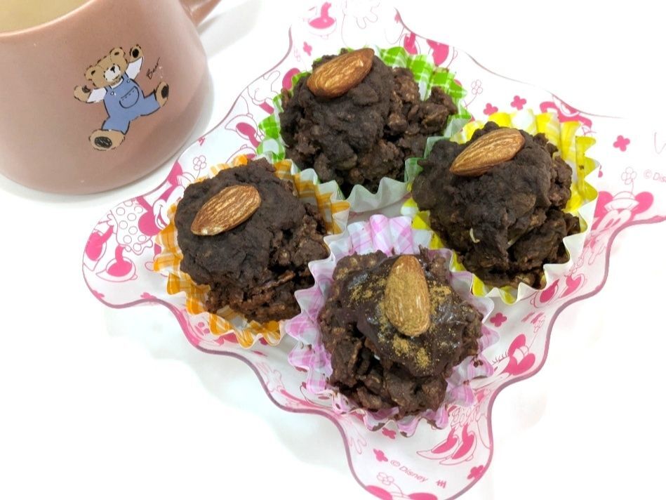 クランチチョコレートにかくれたマシュマロ( *´艸｀)