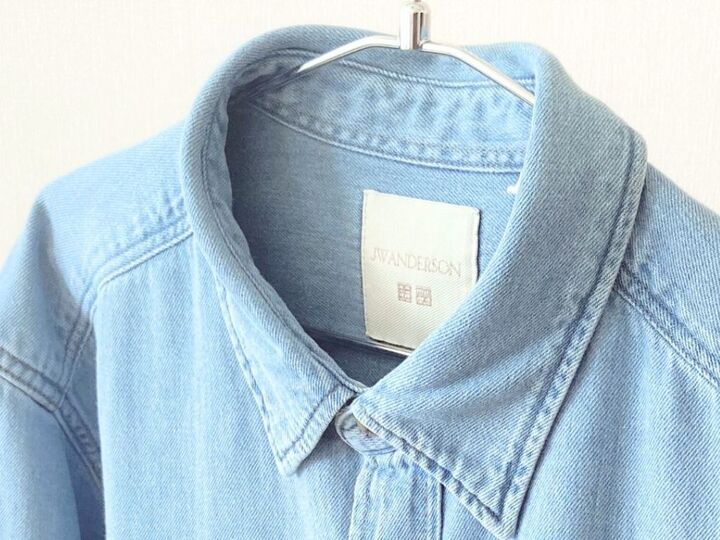 【ユニクロ】話題の『コラボシャツ』が40代の春コーデに大活躍の予感!大人も着やすい正統派デザイン