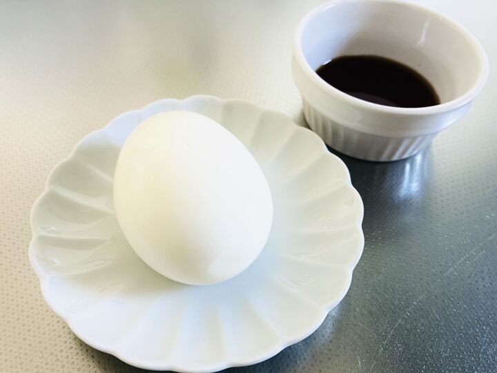 調味料ドバドバ使うのやめた!たった「大さじ1」で作れる【節約味玉】が我が家の定番に