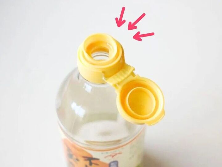 固くて外れない『めんつゆキャップ』を素手でラクに外す簡単ワザ【やってみた】
