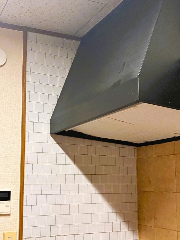 検証！10年越えの100均リメイクシートは剥がれるのか！？