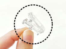 セリアの透明な『極小クリップ』の使い方！大切な思い出を楽しく飾るのにぴったり→まさにハイブリッドなアイテムでした。