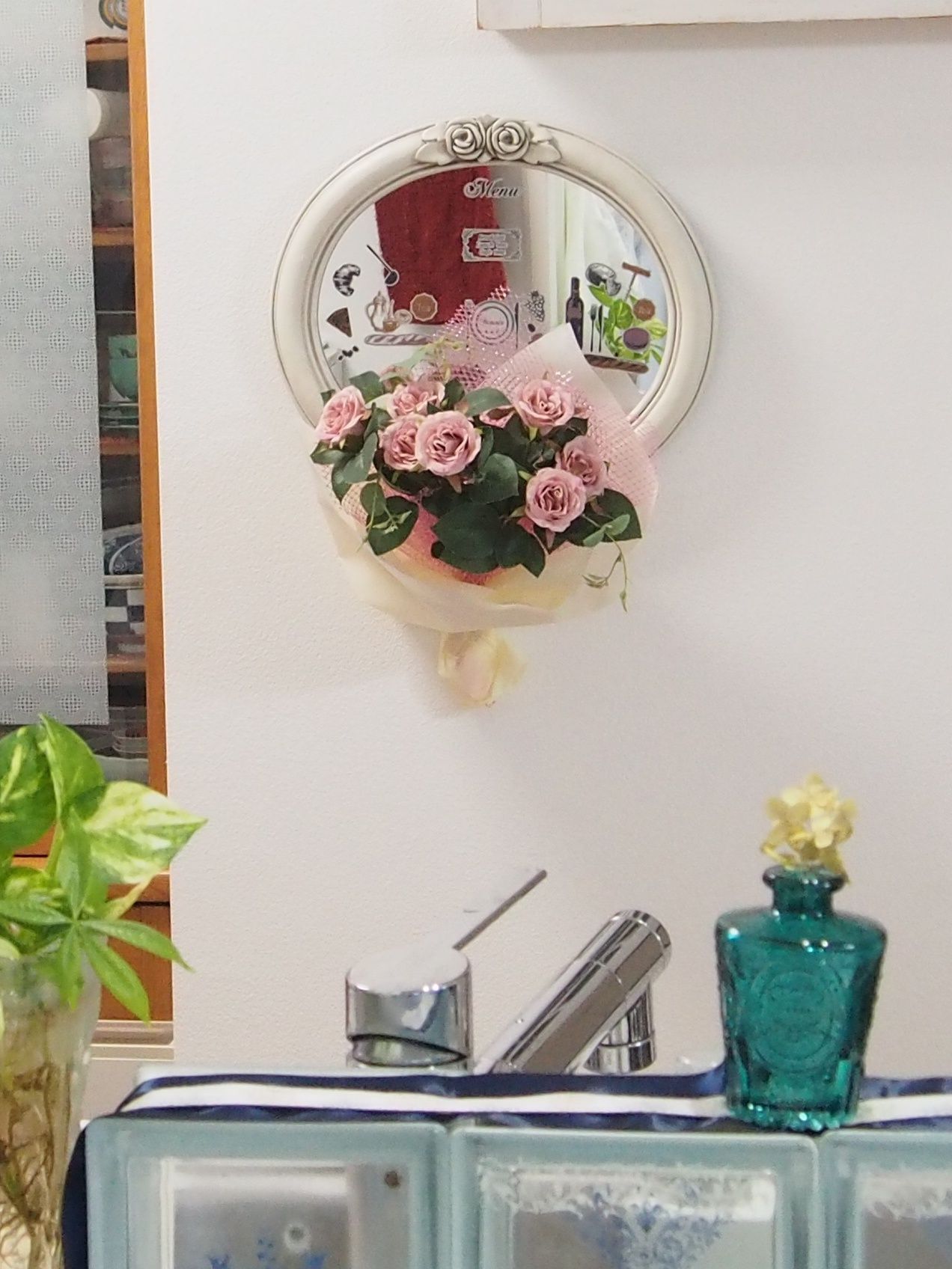 キッチンも「薔薇のブーケ」で春が来ました～