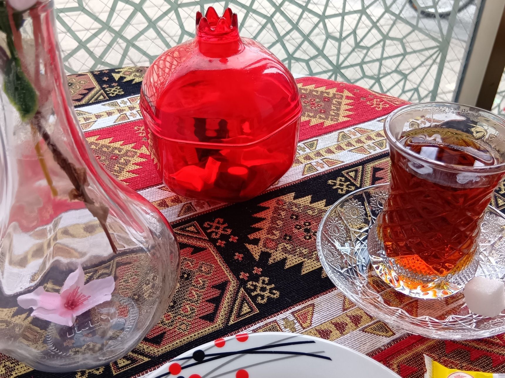 店名にもなっている→『ざくろモチーフ』の意味合いが気になりましたので、調べてみましたら～！