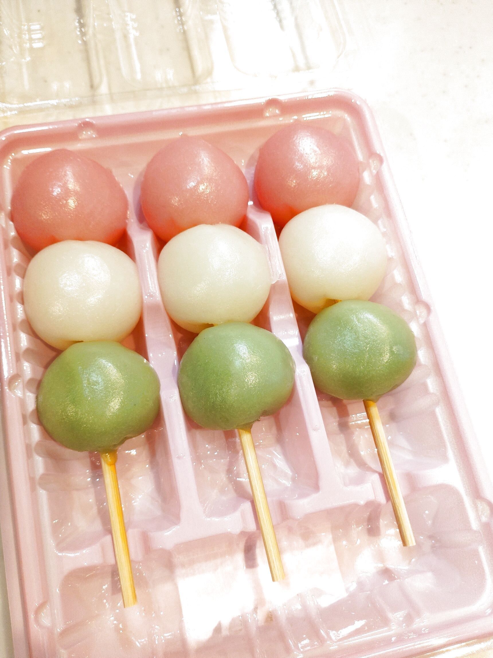 ミニ3色だんごを作る