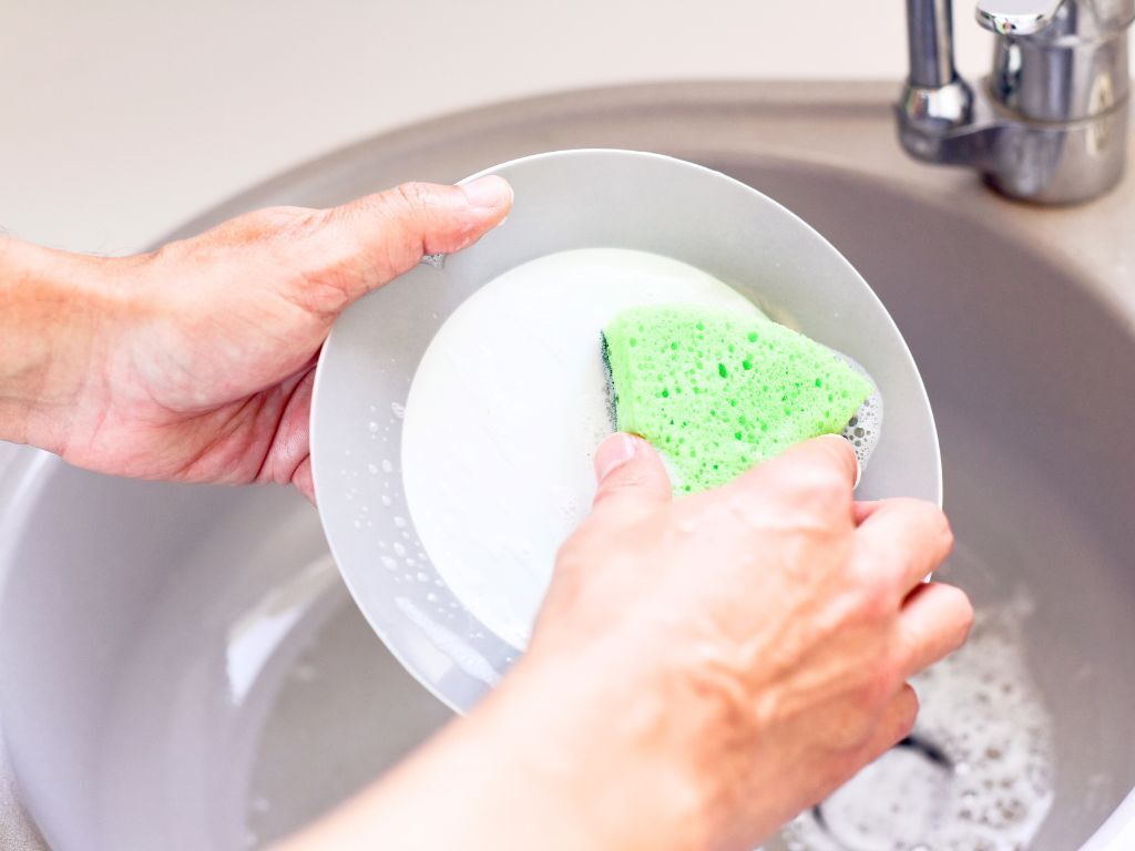 四角いスポンジやめてみたら…食器洗いが快適に♪なんで今までこれにしなかったんだろう～！