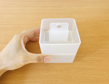 【セリア】『2段式』収納で冷蔵庫がスッキリ♪「無駄な空間がなくなった」「仕分けもばっちり」