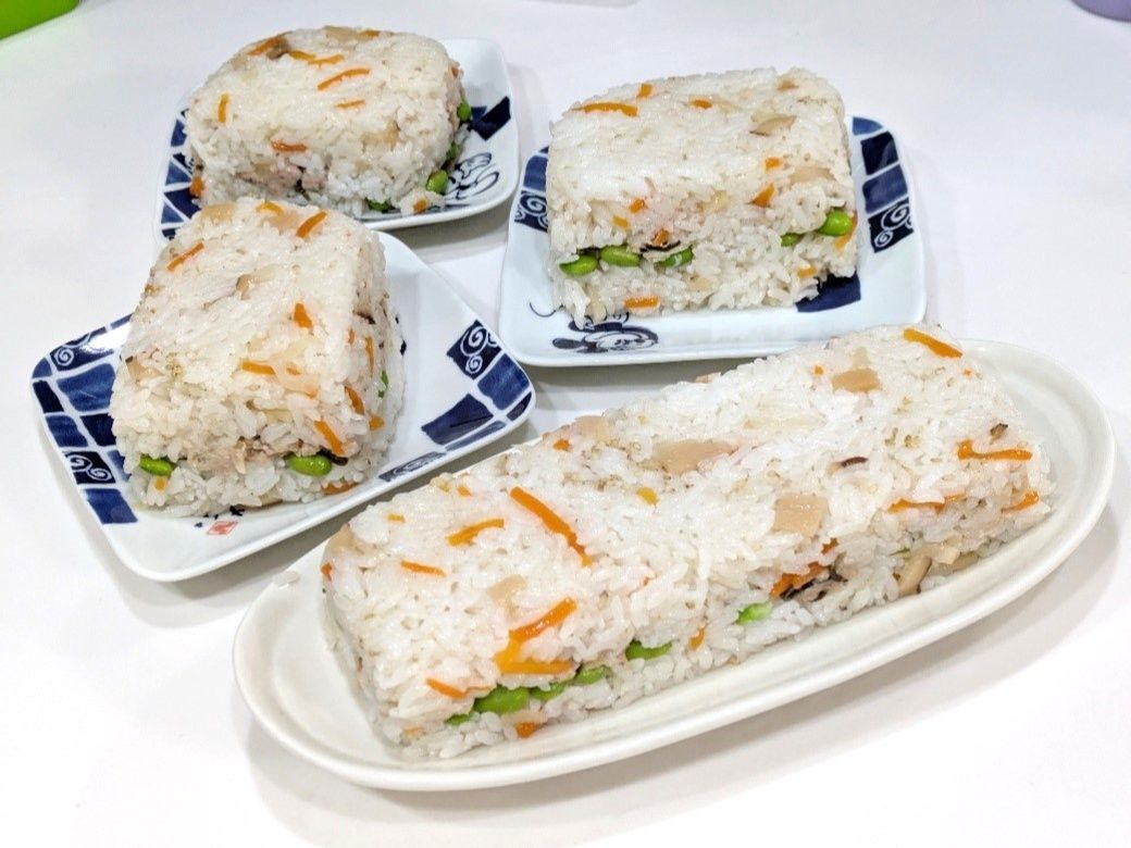 ⑥具材をのせてデコレーション