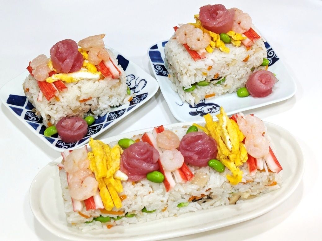 ワクワクしちゃう(*'▽')　押しちらし寿司