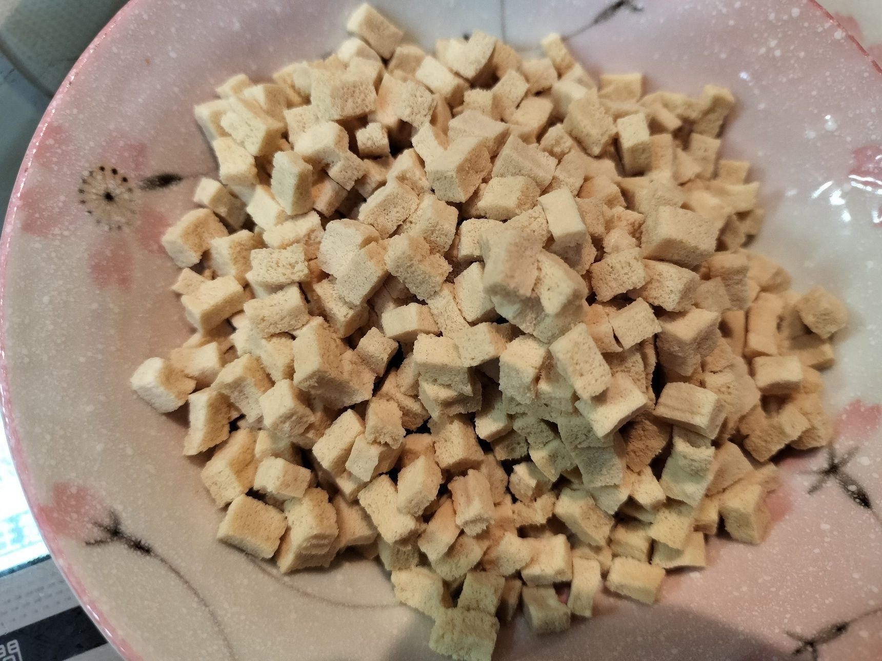 1.高野豆腐を戻す→ザルにあけ、水気をきる→器に入れる