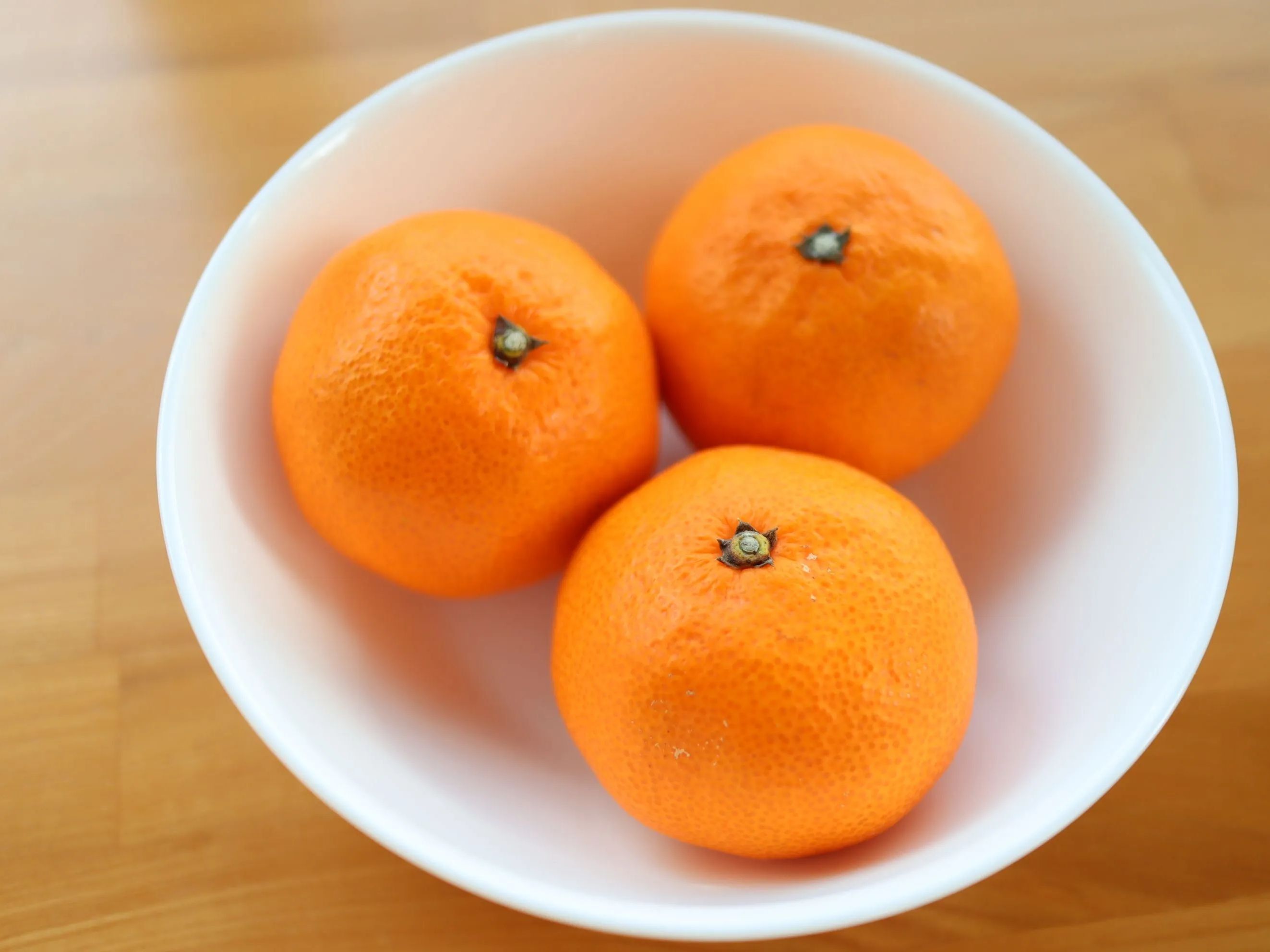 「残念みかん」を簡単に甘くジューシーにする方法が目からウロコ！おいしすぎて食べすぎ注意♡