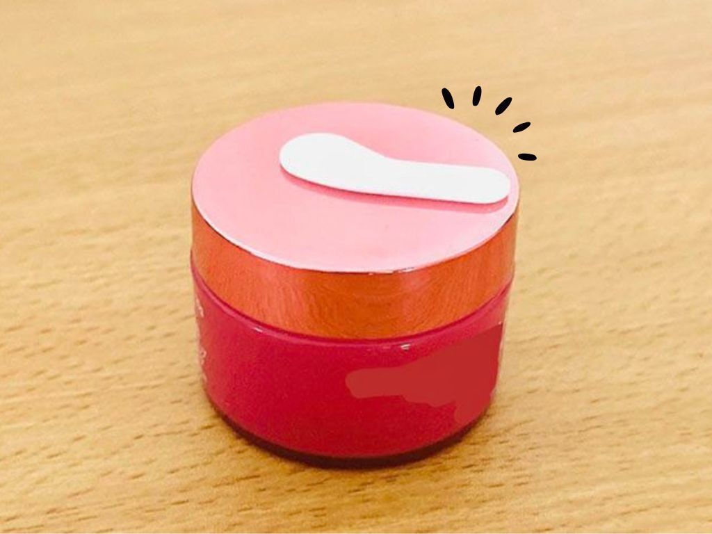 「スパチュラの置き場所がない」問題がサクッと解決！意外な100均アイテムが大活躍♪