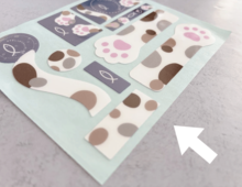 【ダイソー】ただの『猫シール』かと思ったら…いい仕事するんです♡謎の便利グッズのヒミツに迫る！