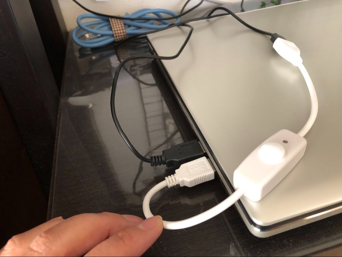 電源スイッチのない機器や待機電流の節約に！