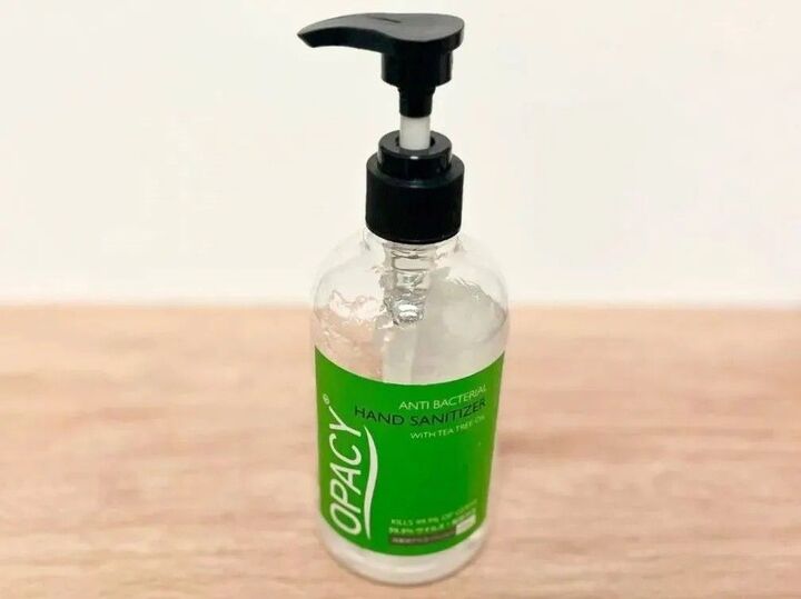 そのまま流しちゃダメーー!期限切れ「アルコール消毒液」の正しい捨て方