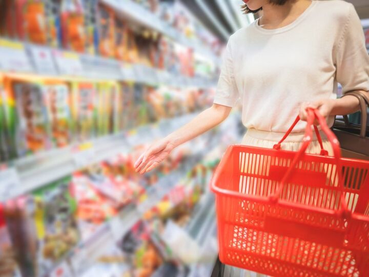 春は要注意!食費3万円台の節約マニアが「スーパーで絶対買わない食品」3つ