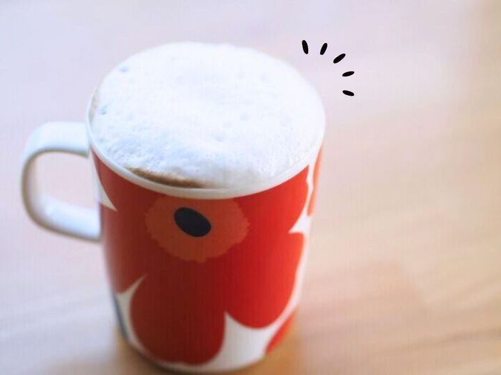 専用の道具がなくても大丈夫!『ふわふわのミルク泡』を作る裏ワザ。こんなに手軽な方法があったなんて♪