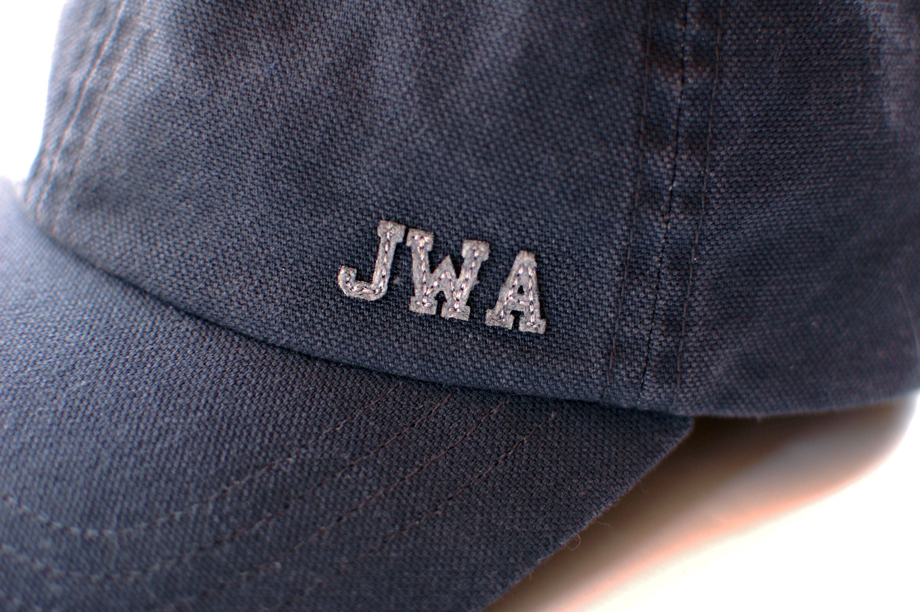 【ユニクロ×JWA】大人女子にちょうどイイ。『ヴィンテージ風キャップ』で春おしゃれをアップデート！