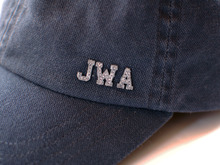 【ユニクロ×JWA】大人女子にちょうどイイ。『ヴィンテージ風キャップ』で春おしゃれをアップデート！