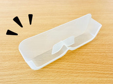 【セリア】就寝中や入浴中に大活躍！コレな～んだ？ペタッと貼るだけで〈ちょい置き〉スポットが完成♪