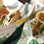 今まで食べたことなかったかも！？オーダーして知ったカスタマイズできるサンドイッチ