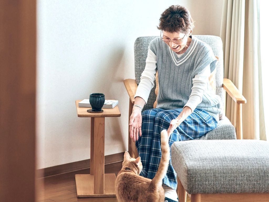 〈63歳の一人暮らし〉手に余るものは持たない、増やさない。スッキリ暮らすためのルールとは