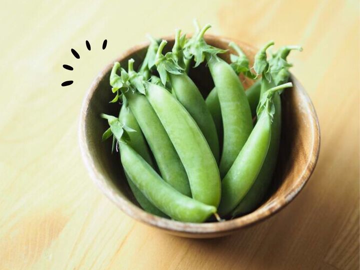 『スナップエンドウの筋』を一発で取る方法。キッチンにあるもので簡単にできますよ♪