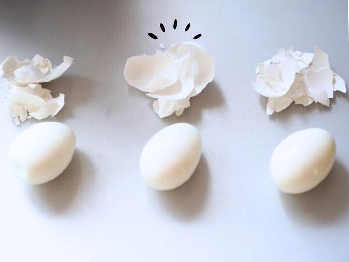 『ゆで卵の殻むき』いちばんラクにできるのはどれ?〈3つの方法〉を試してみた!