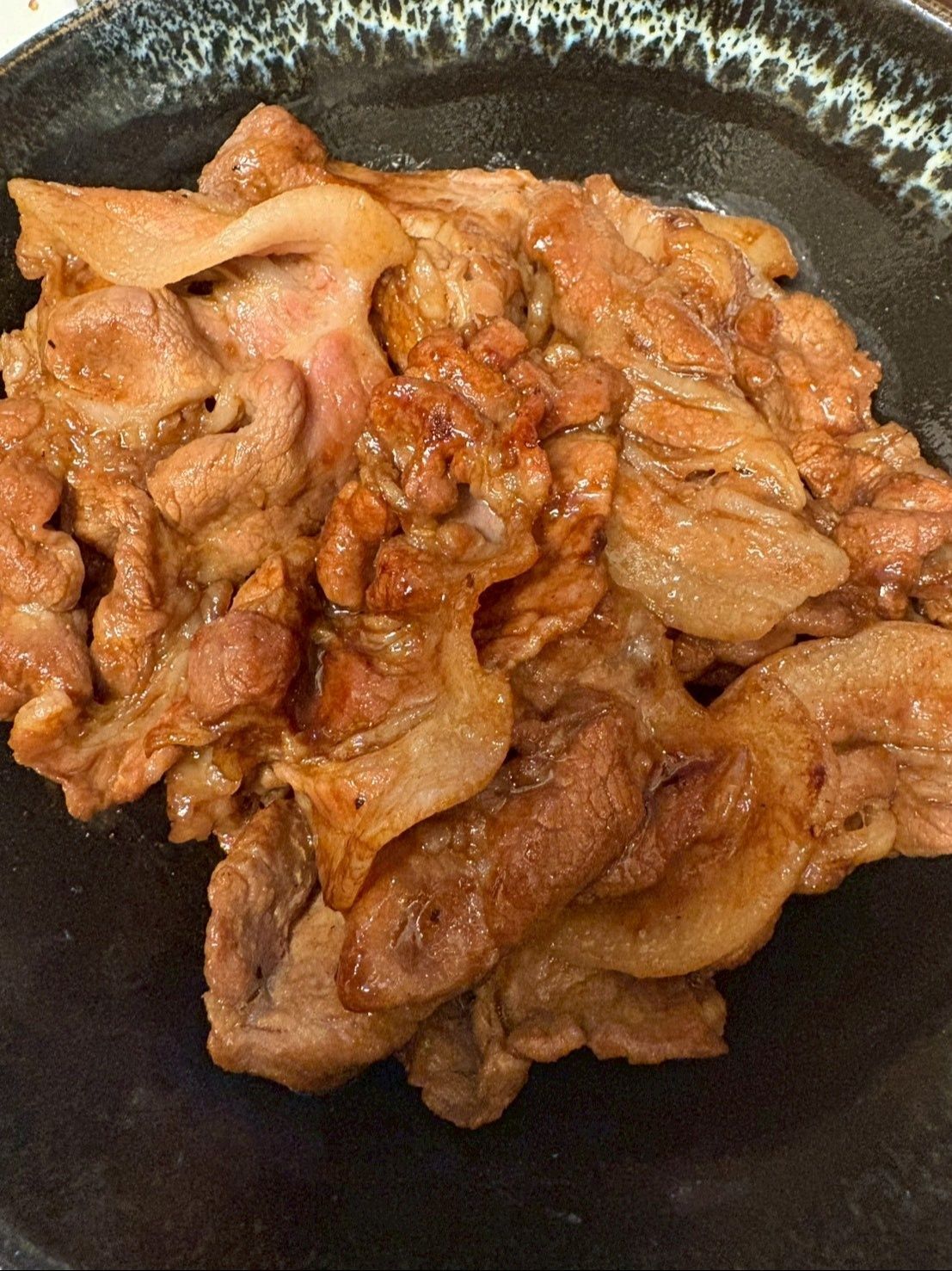 深めの丼に入れます