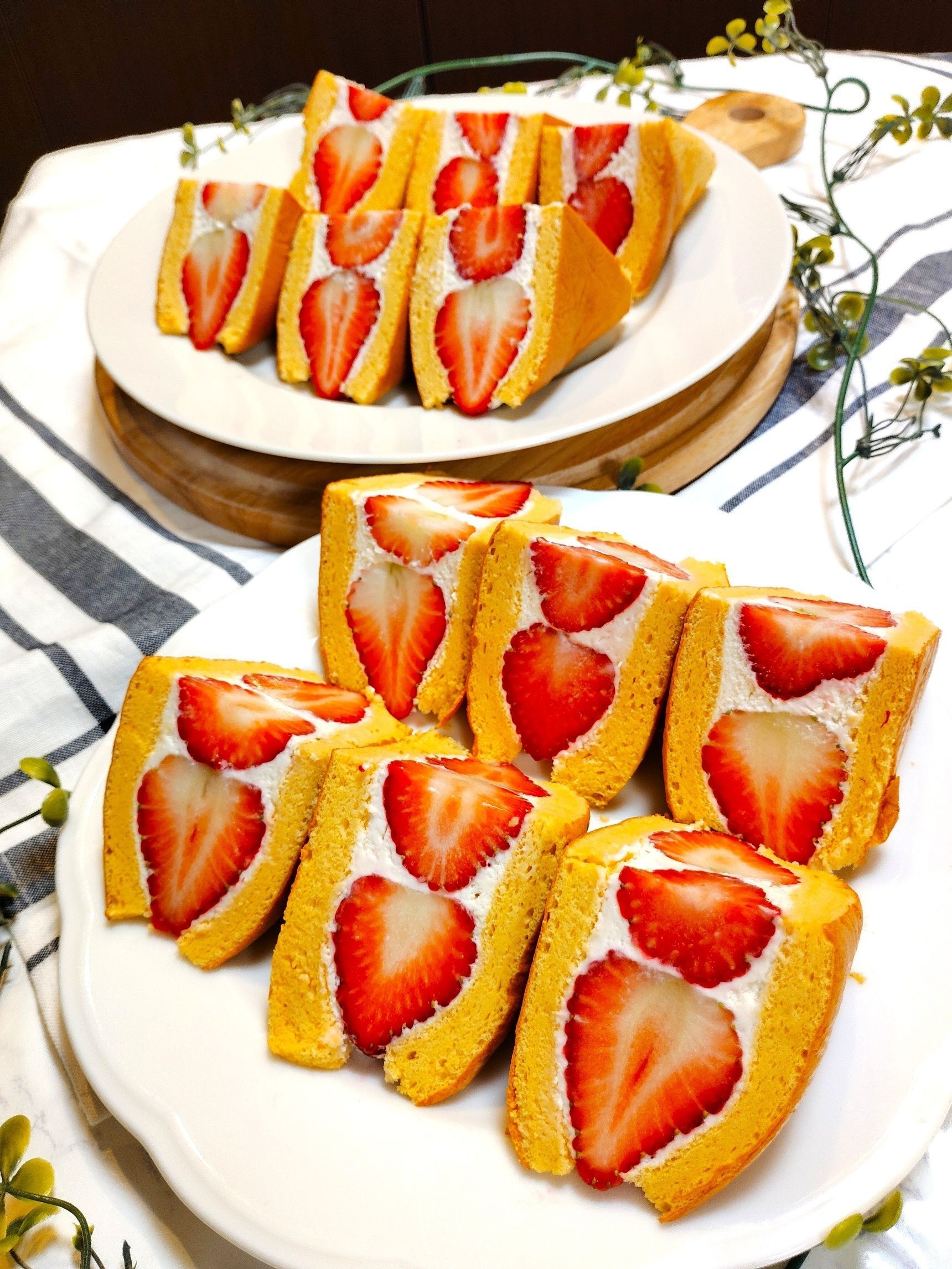 やっぱりいちごサンドでしょ(^^)