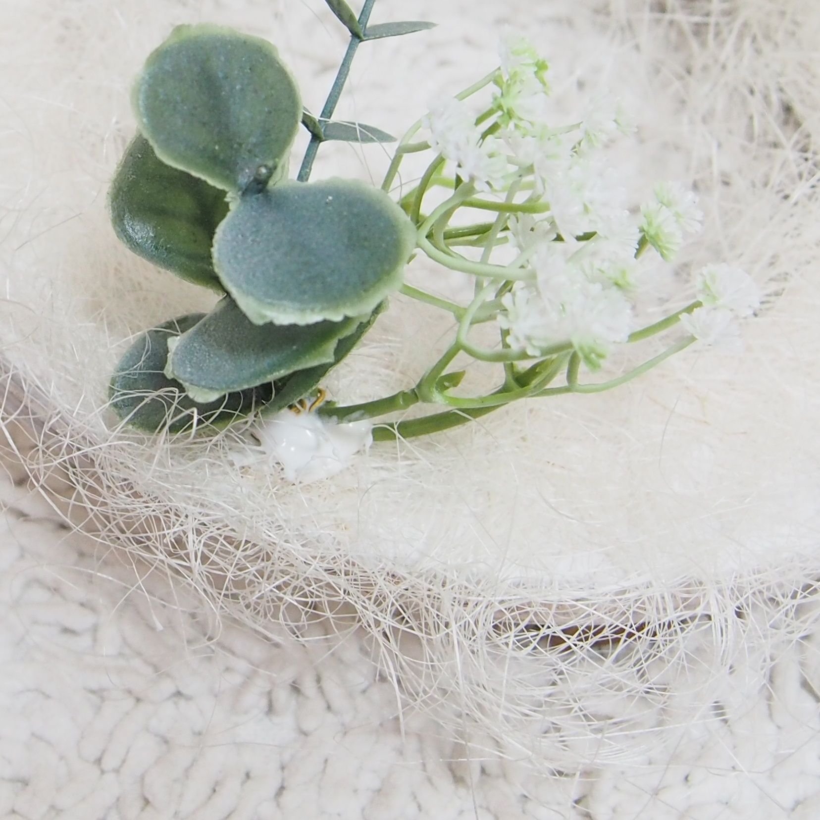 こんな感じにボンド付けします