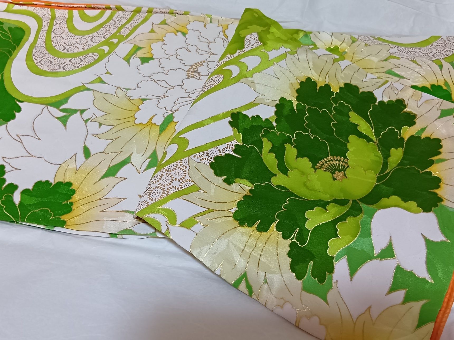 数年前、着物査定に買取店を利用したことがあります。母と私の着物を査定してもらったのです…