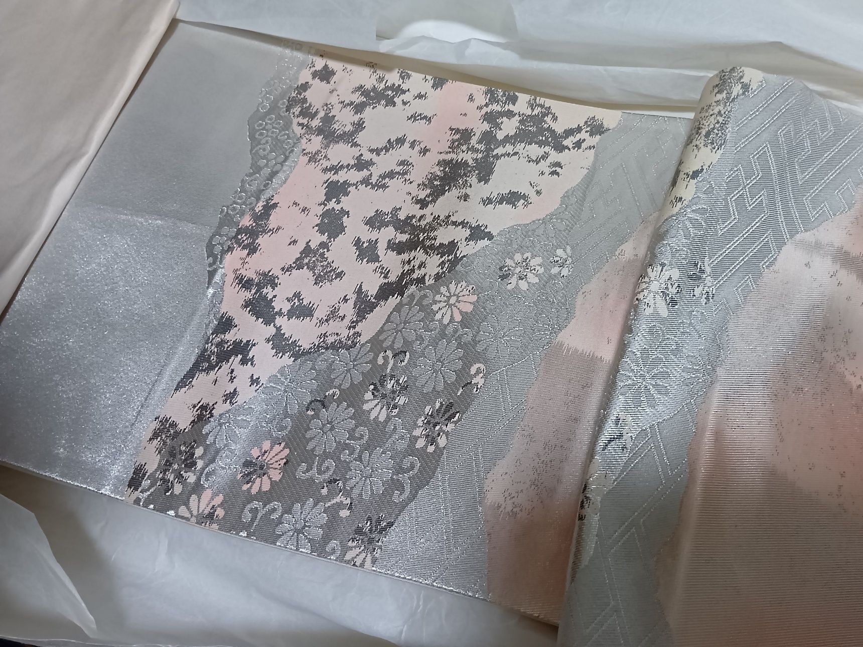 私は大阪在住なので、周辺を調べてみると、帯のリメイクショップがいくつかありました。