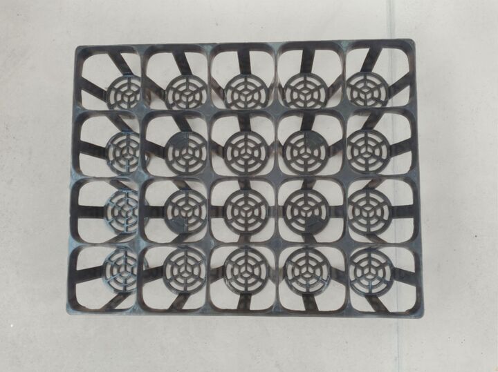 「育苗トレー」がまさかの便利グッズに大変身。家事のイライラが秒で解決しました♪