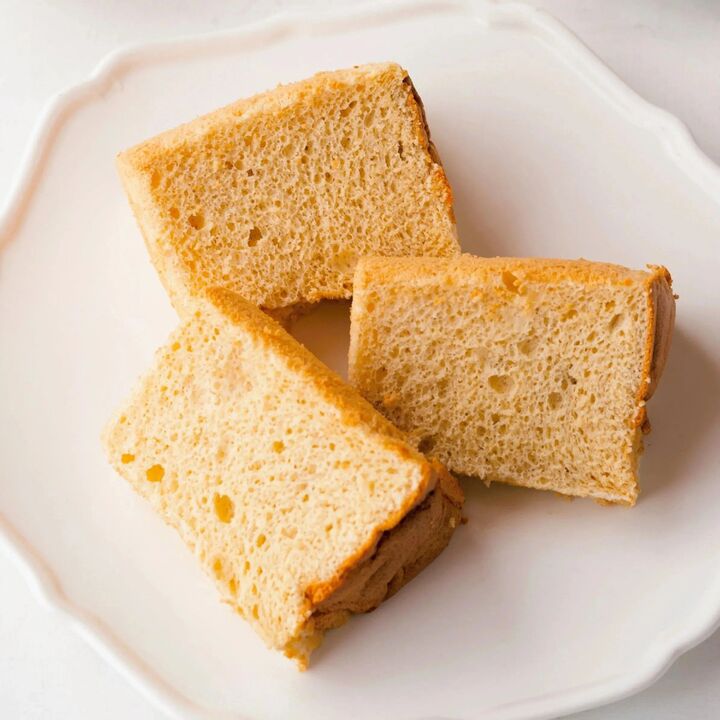 【オイルなし、グルテンなし】米粉のふわふわ「ヨーグルトのシフォンケーキ」の作り方。美味しくてヘルシーなおやつです!