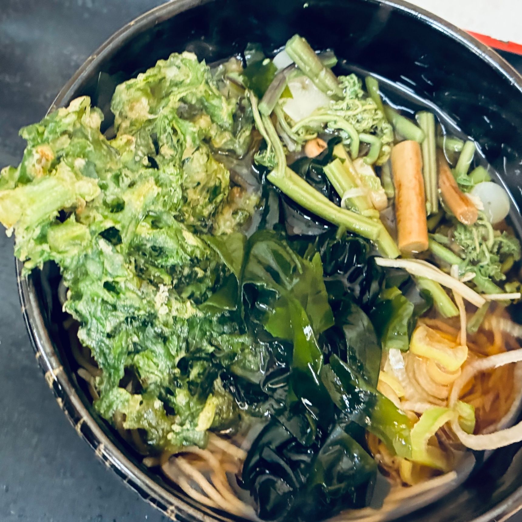 グリーングリーン