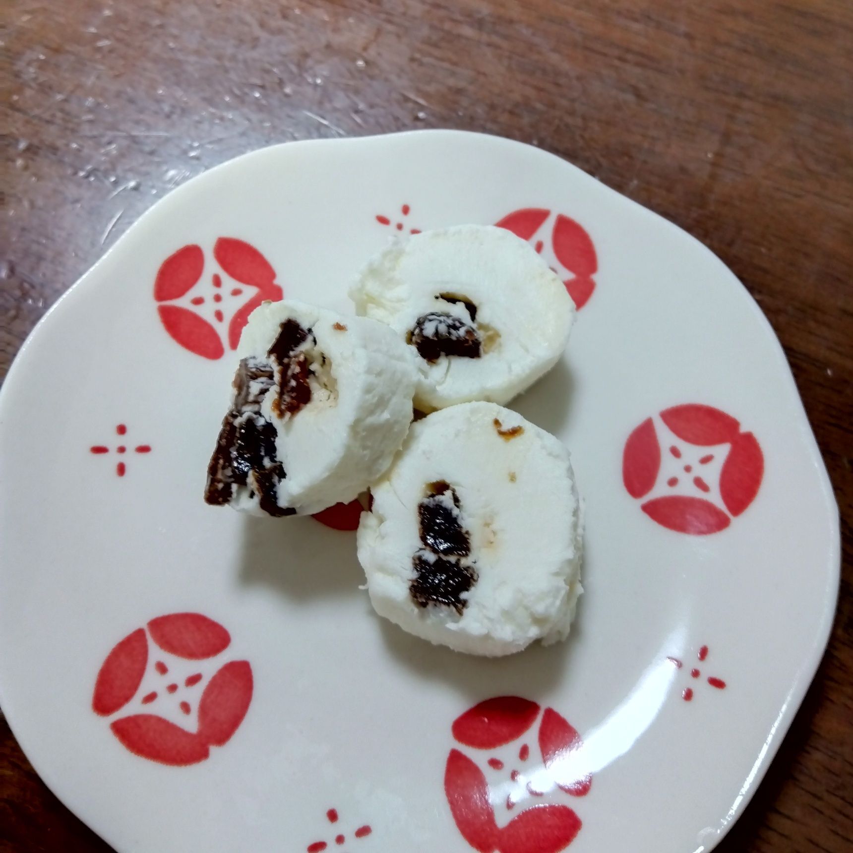 クリームチーズでバターレーズンもどき