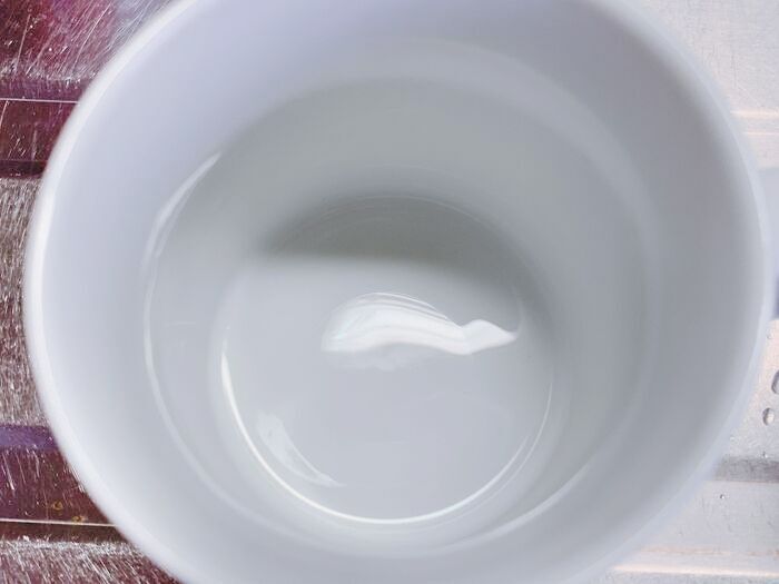 カップのコーヒー汚れを瞬殺！手早くラク〜に落とすベストな方法を検証してみた。