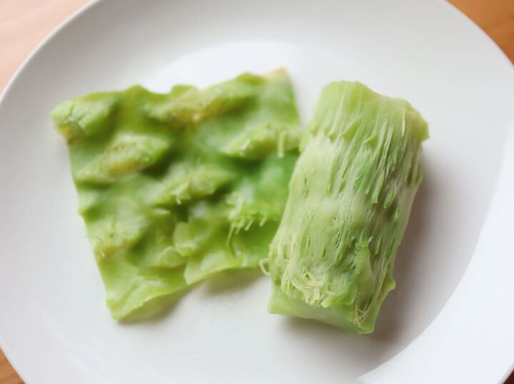 ブロッコリーの皮を一瞬でむく方法!まさかの「するん」とむけました♪思わず試したくなる…