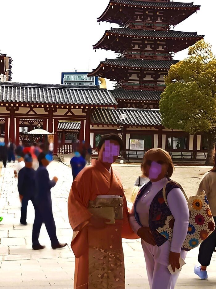 そんなこともあるけど、今日お家に眠っていた着物を着て、桜の下で過ごすことができた…