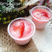 とろける甘酸っぱさ。いちごとヨーグルトのパンナコッタ