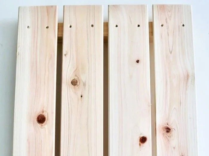 【100均】すのこでナチュラルおしゃれな「ミニドレッサー」ができちゃった！驚くほど簡単にできますよ♪