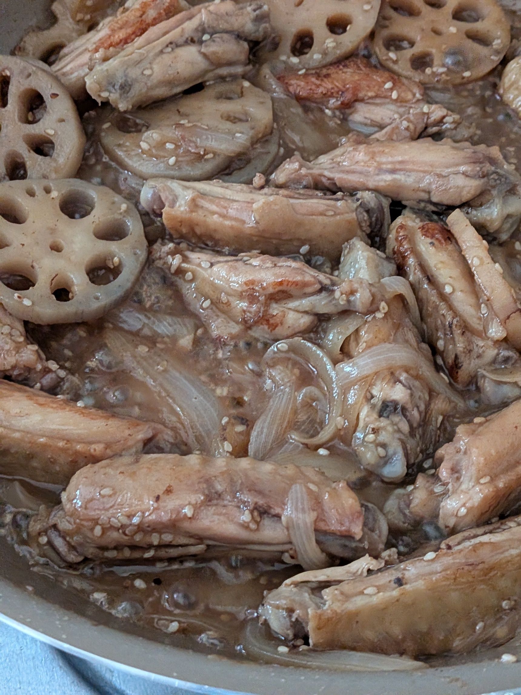 4. 一度ひっくり返し、更に弱火〜中火で5分加熱する。