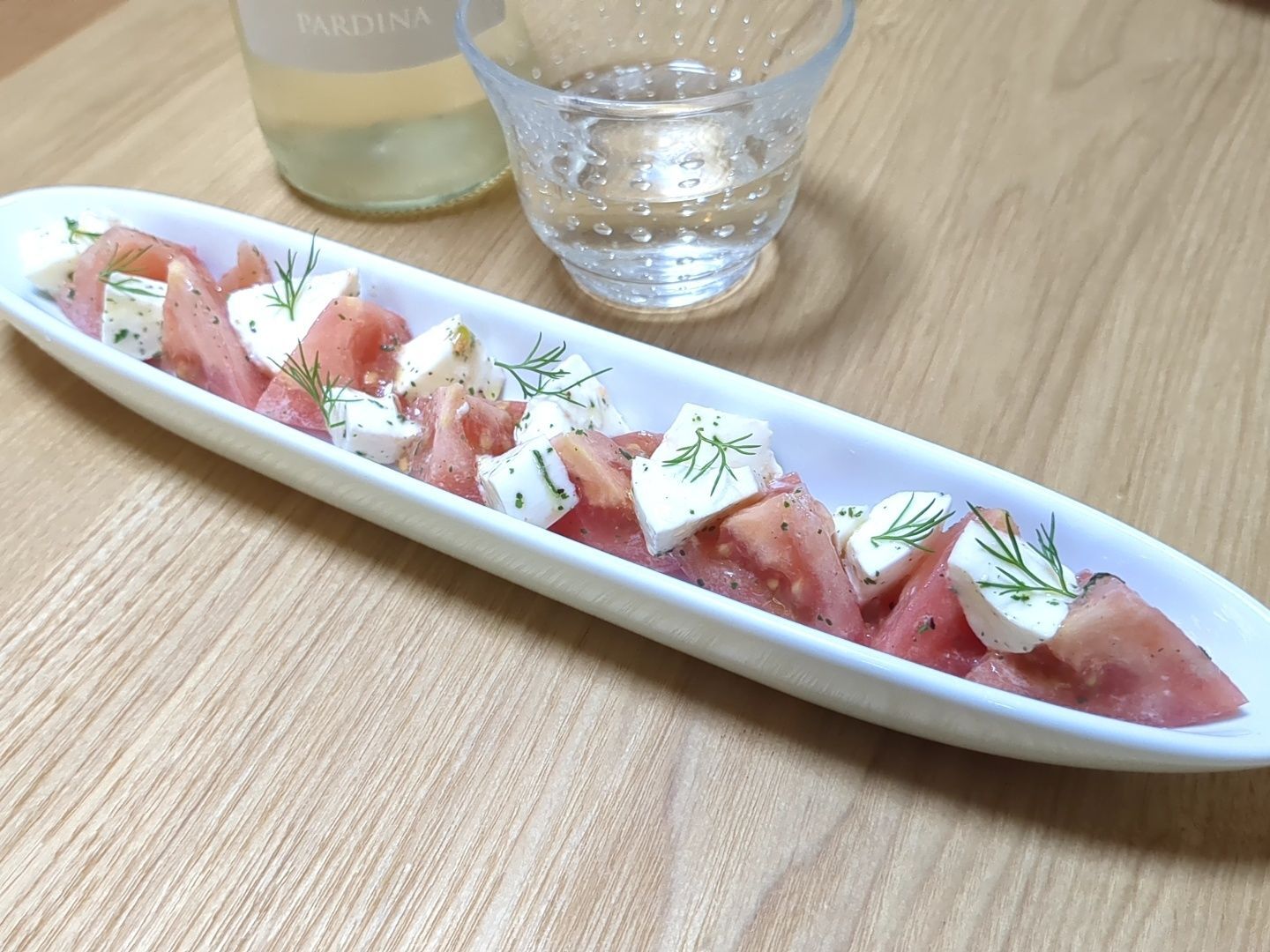 美味し〜い！モッツァレラとトマトのサラダ