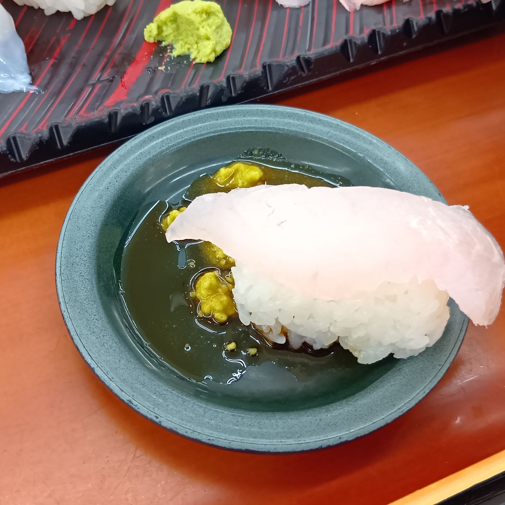 こちらの天然魚は『グレ』です！こちらも、はじめて食べるし、はじめて知った魚！