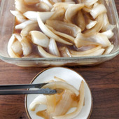 【簡単レシピ】ご飯のお供にも！新玉ねぎのマリネ