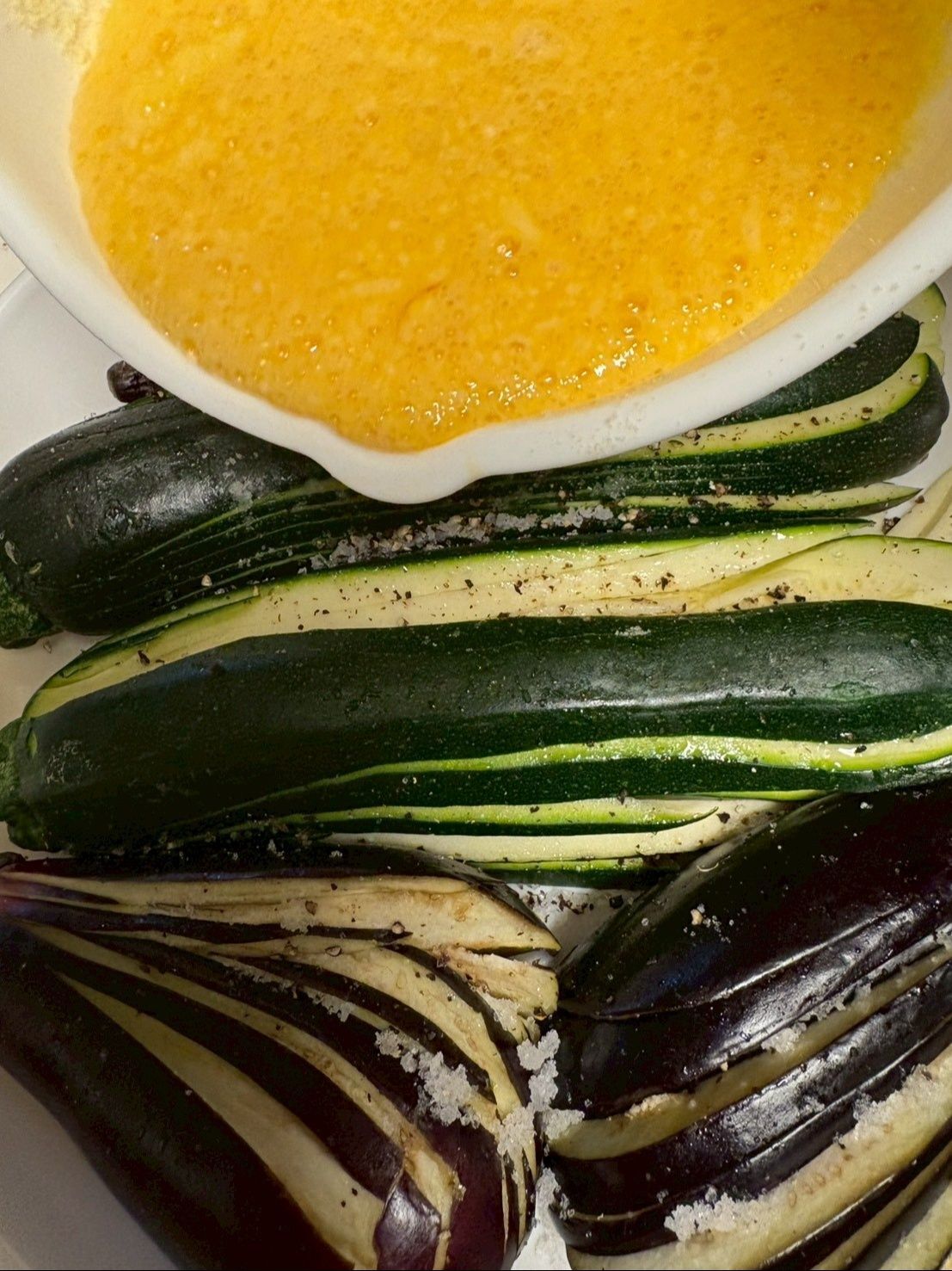 1つずつ浸けるのではなく上から豪快にかけちゃいます。