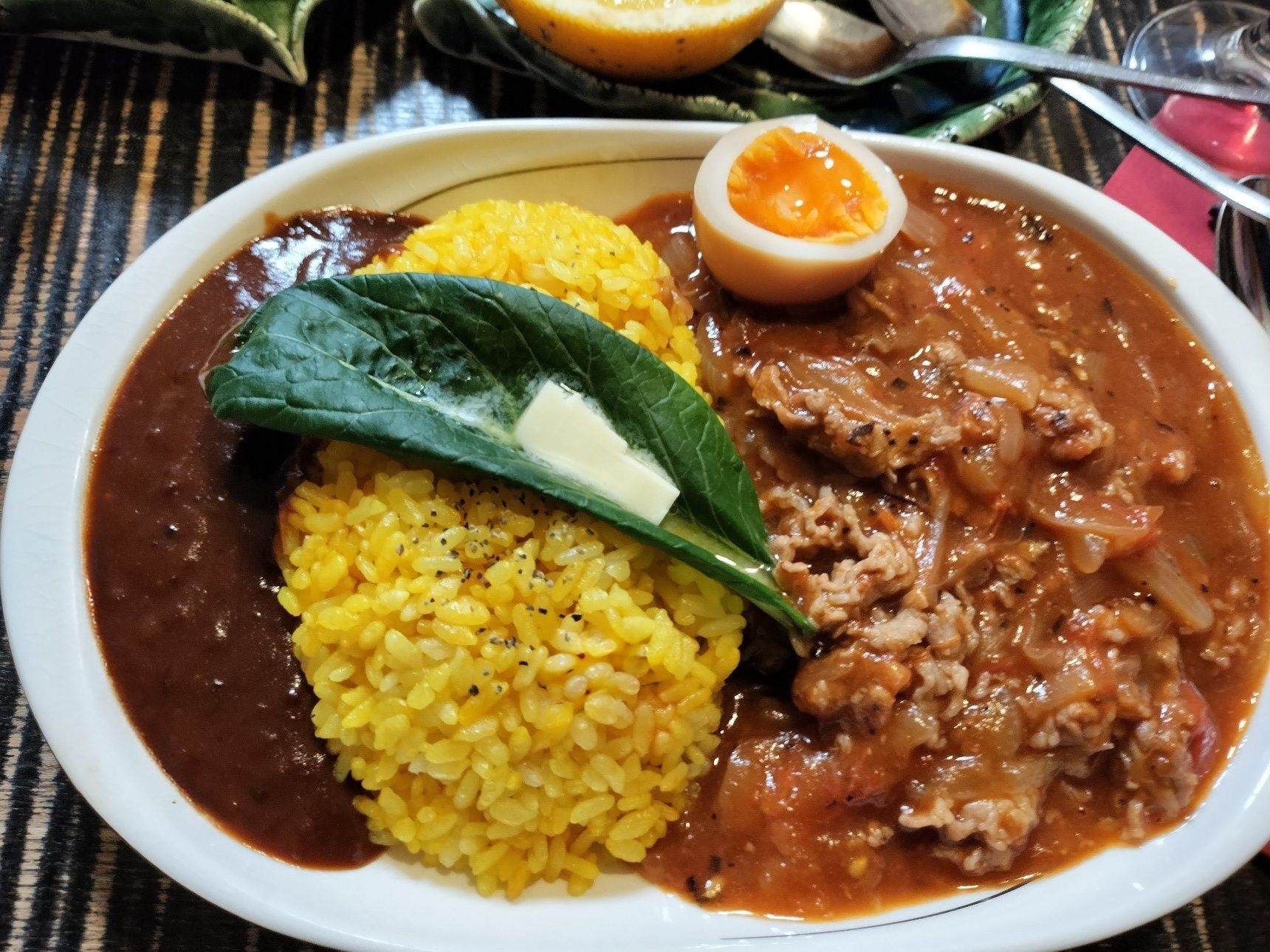 簡単！一皿で2種のハヤシソースを味わえるハヤシライス！即席ターメリックライス！レトルトハヤシ！