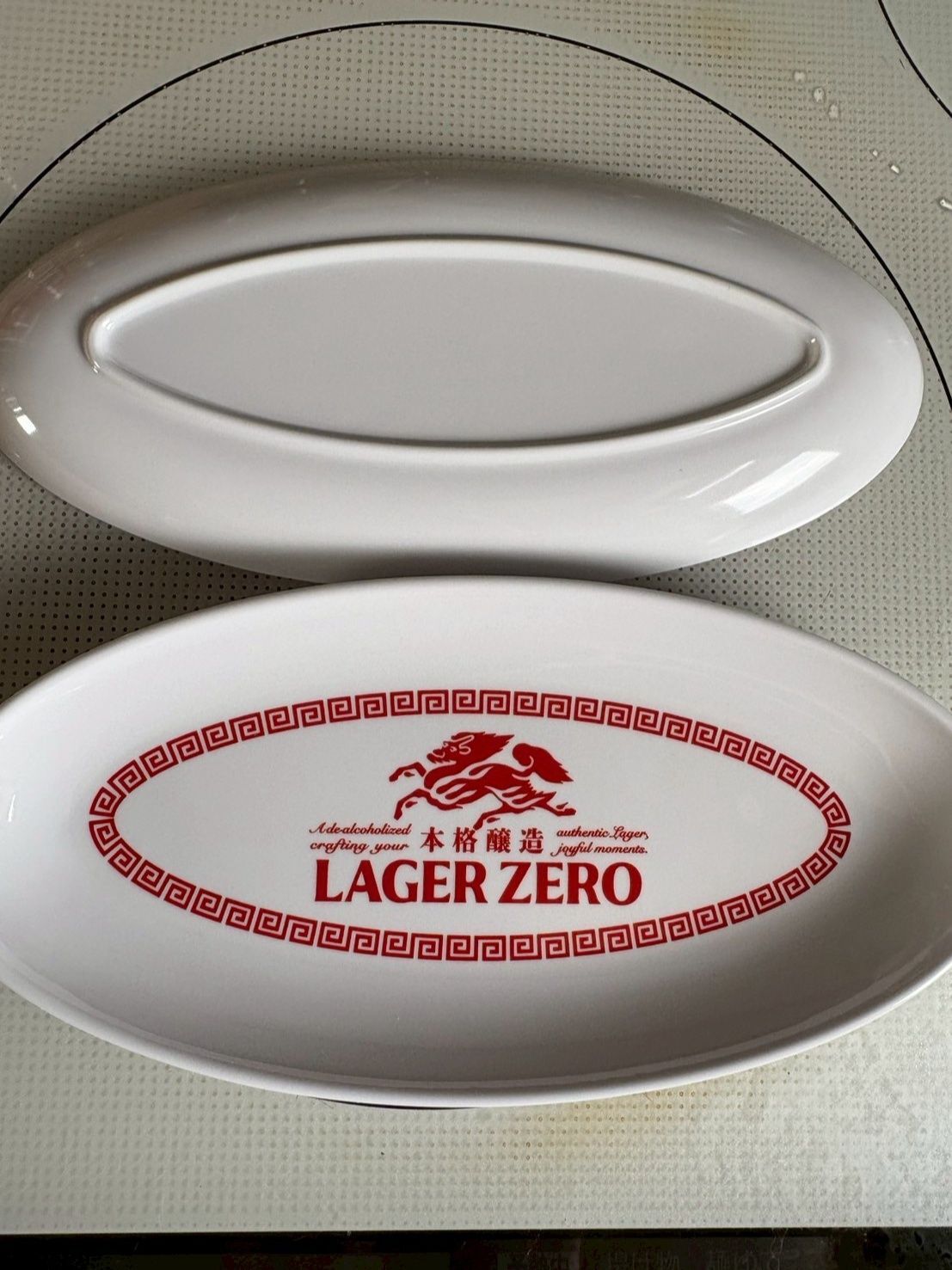 小さいから一口餃子でないと乗らないかも？