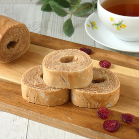 フライパンで作れる！「ラズベリーのバウムクーヘン」